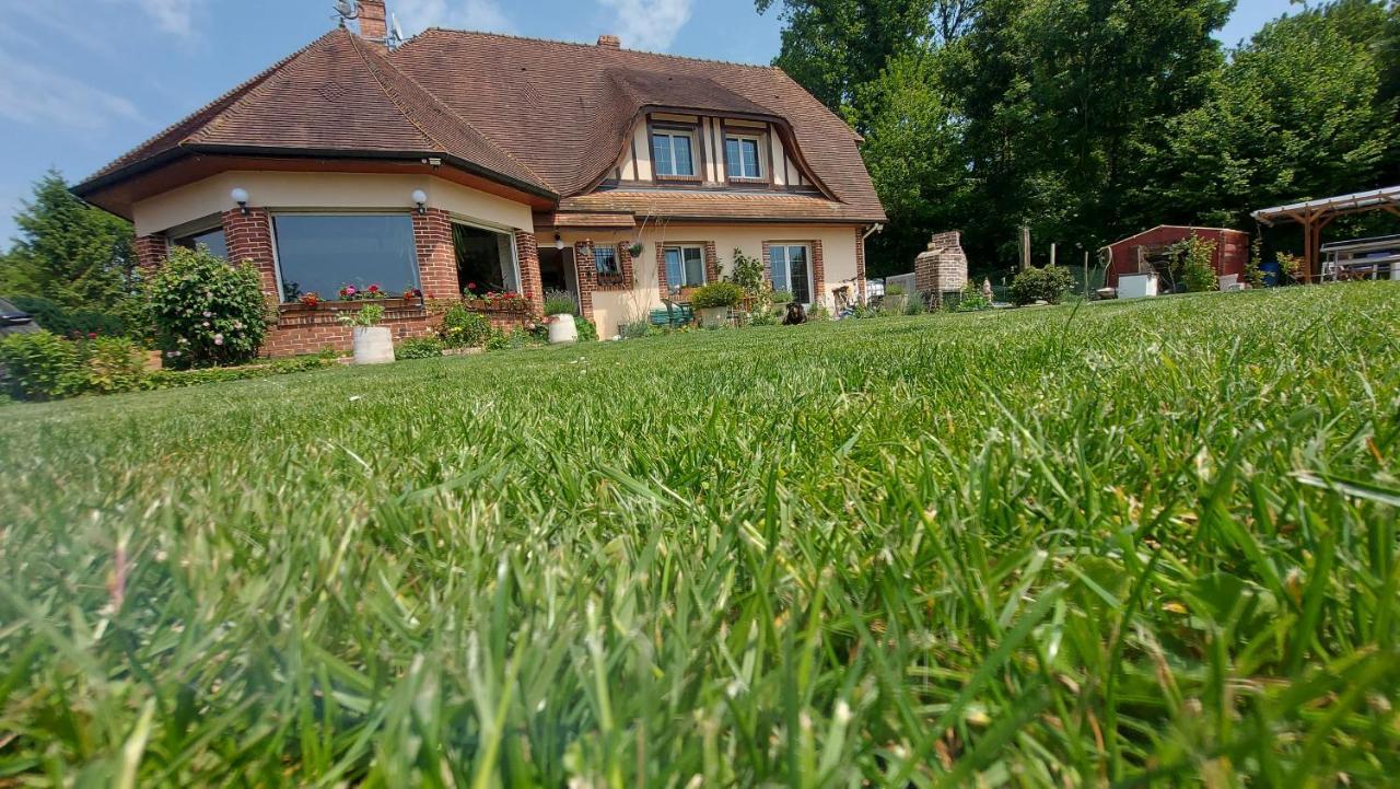L'Ecureuil Roux Lägenhet Motteville Exteriör bild